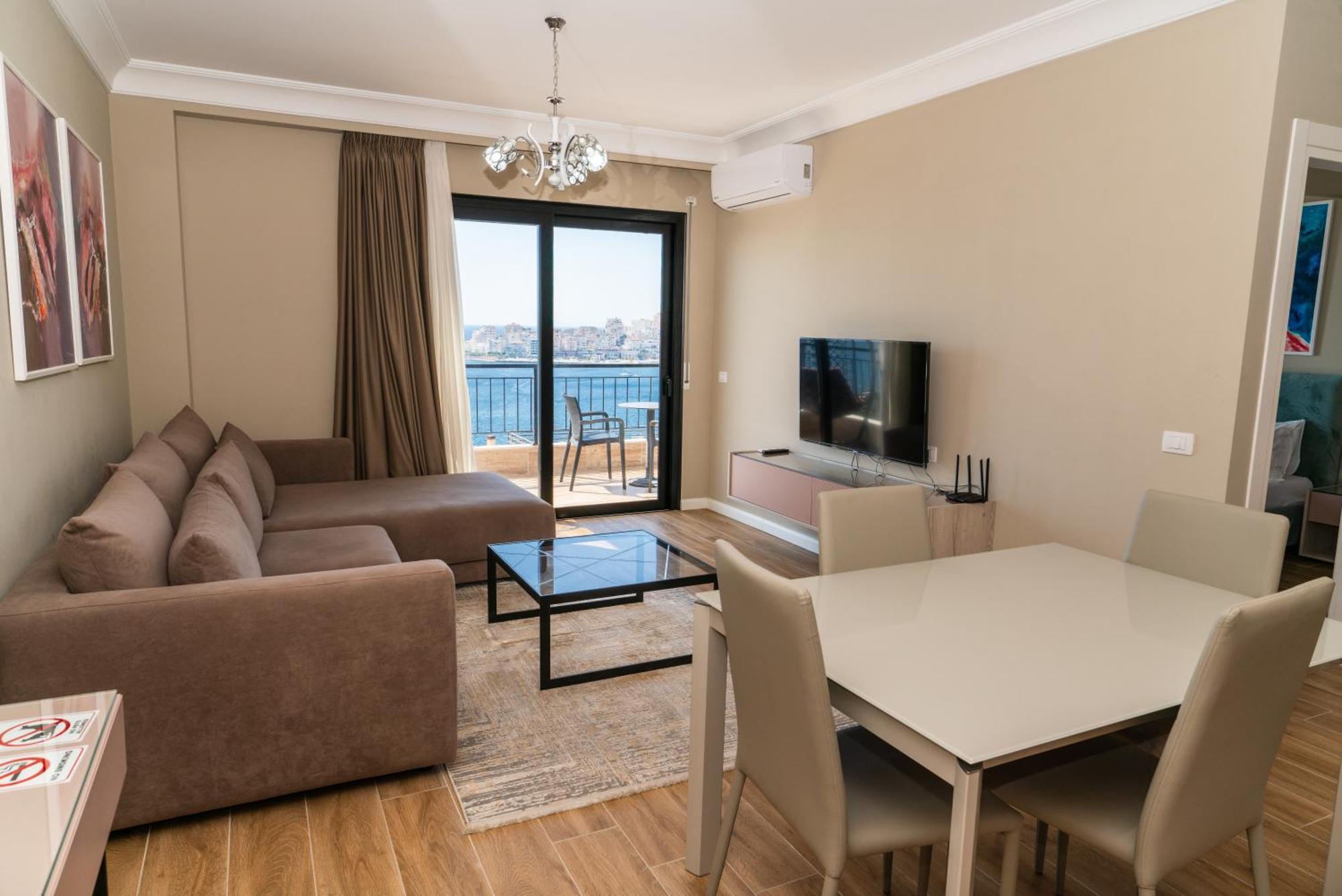 Blissful Apartments Sarandë Exterior foto